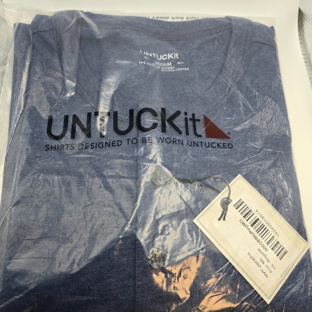 NWT UnTuckit Jericho Short Sleeve Henley